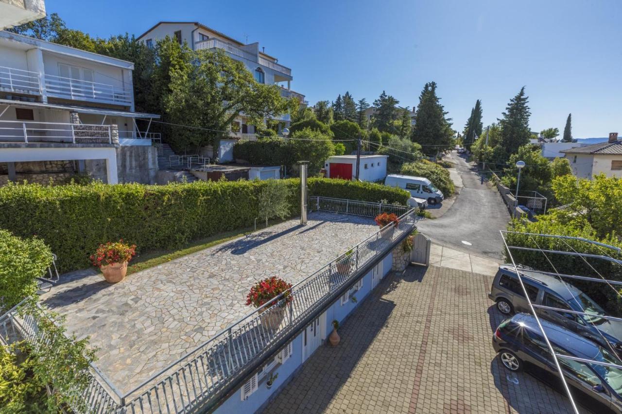 Blue Pearl Apartments Crikvenica Luaran gambar