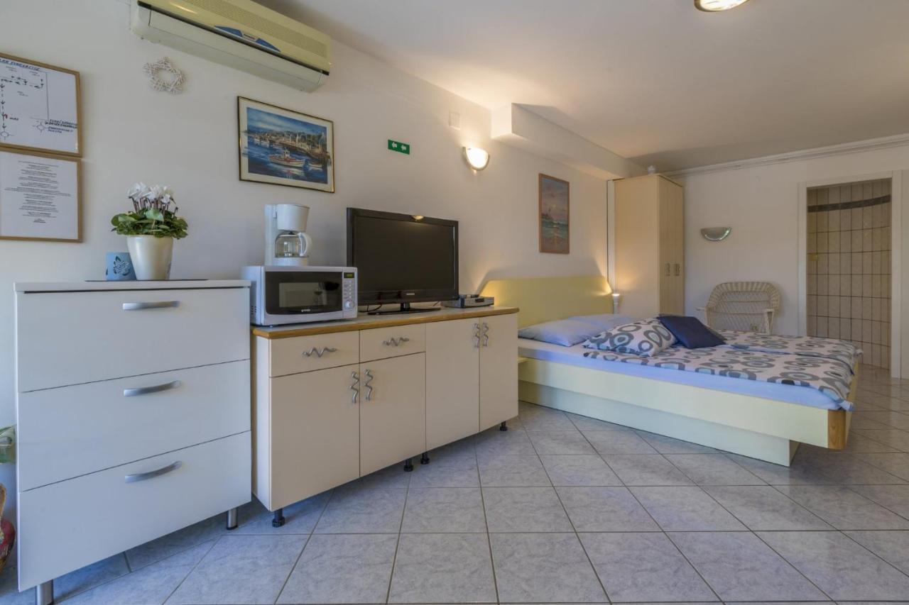 Blue Pearl Apartments Crikvenica Luaran gambar