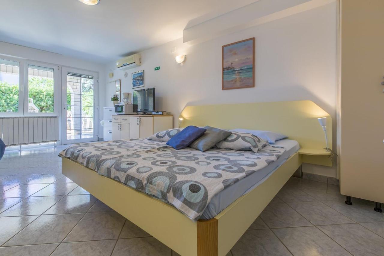Blue Pearl Apartments Crikvenica Luaran gambar