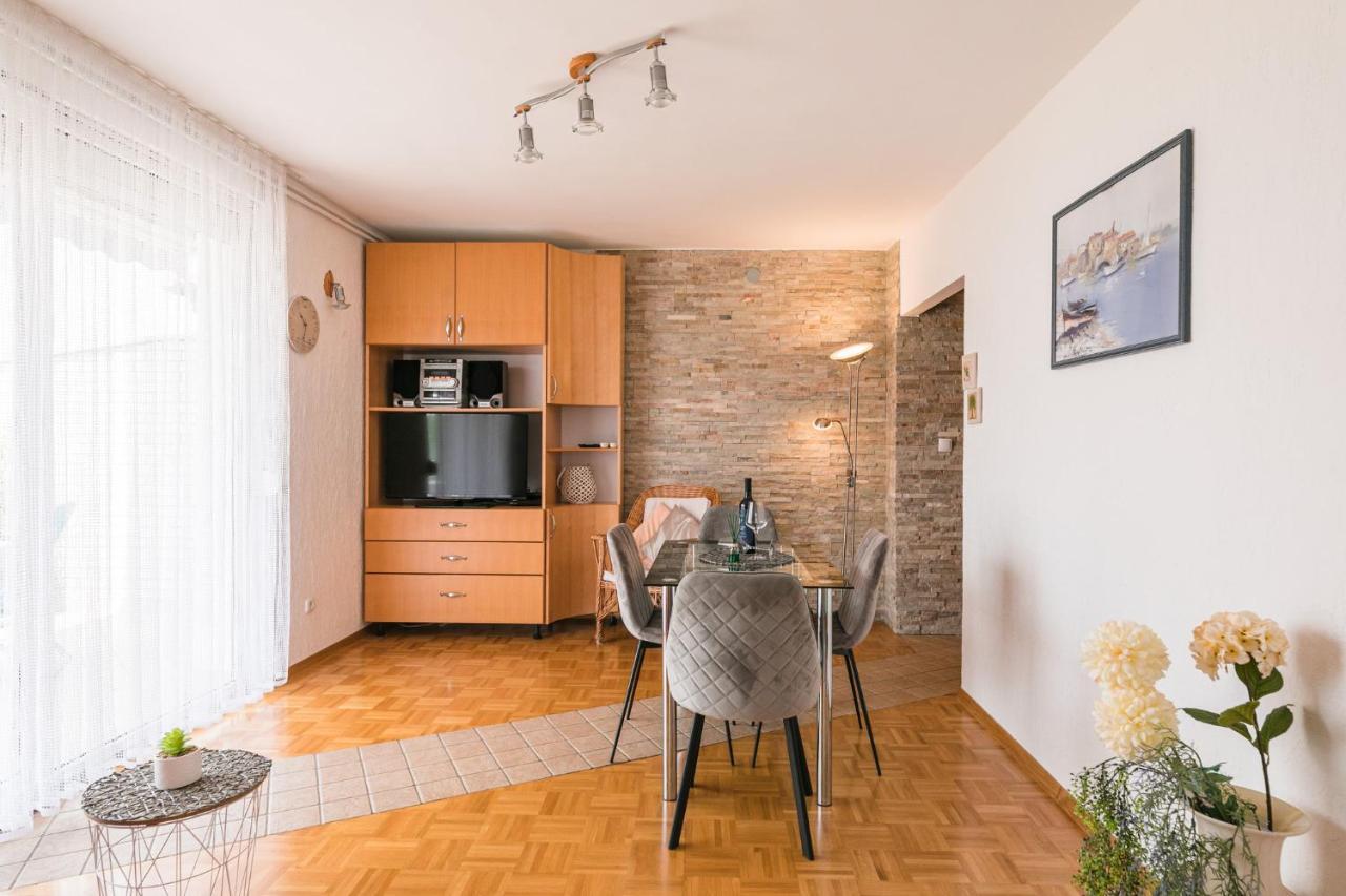 Blue Pearl Apartments Crikvenica Luaran gambar