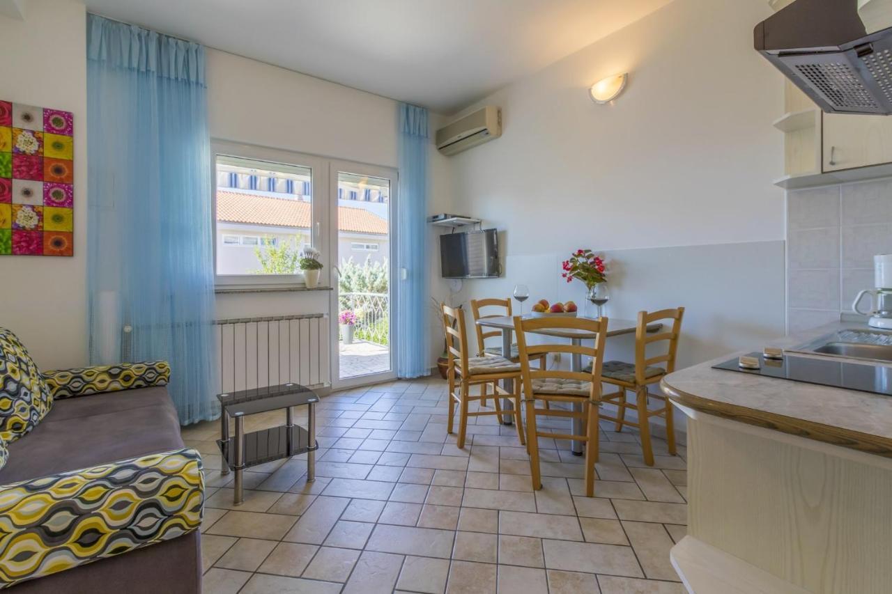 Blue Pearl Apartments Crikvenica Luaran gambar