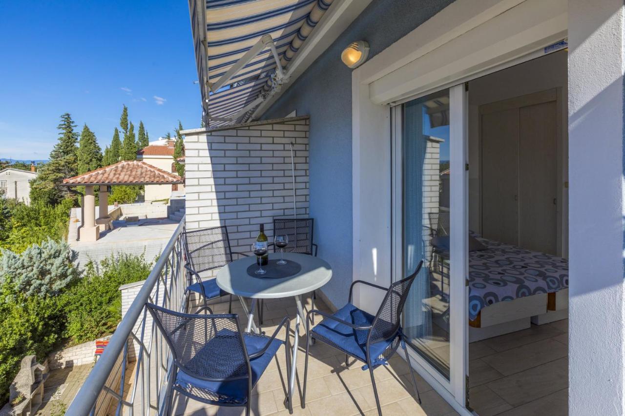 Blue Pearl Apartments Crikvenica Luaran gambar